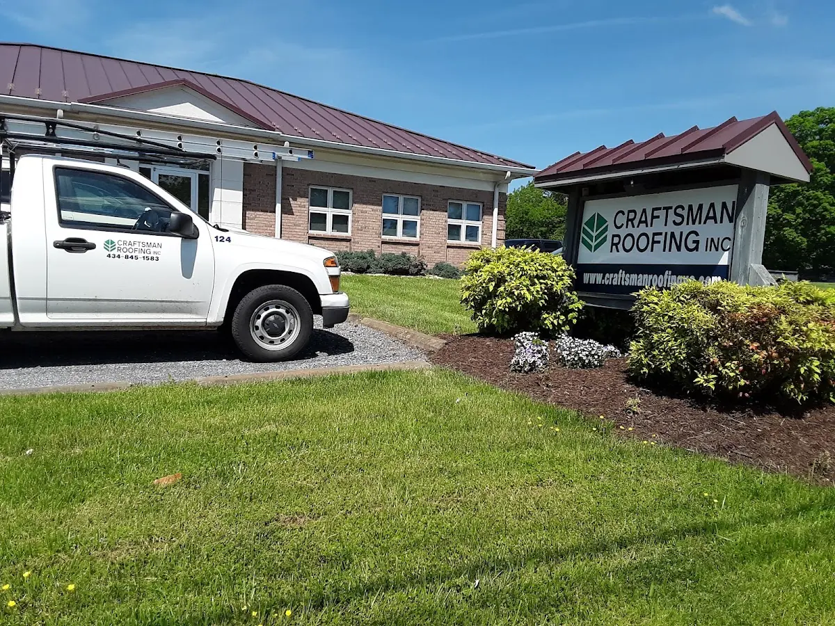 Quality Roof Replacement by experienced craftsmen in Columbiana